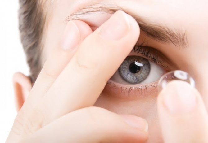 Комфорт та здоров'я зору: Переваги контактних лінз