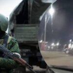 У Маріуполі російські військові на “Уралі” знесли автівку із сім’єю:…