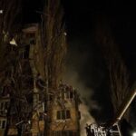 “Шахед” влучив у багатоповерхівку, під’їзд зруйнований вщент: моторошні кадри з Одеси
