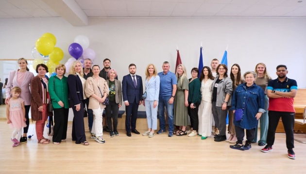 В «Українському домі в Латвії» відкрили нову сучасну освітню кімнату