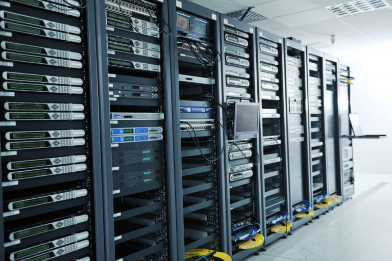 Сервер HP ProLiant DL360 Gen9 1U: Высокая производительность для вашего бизнеса