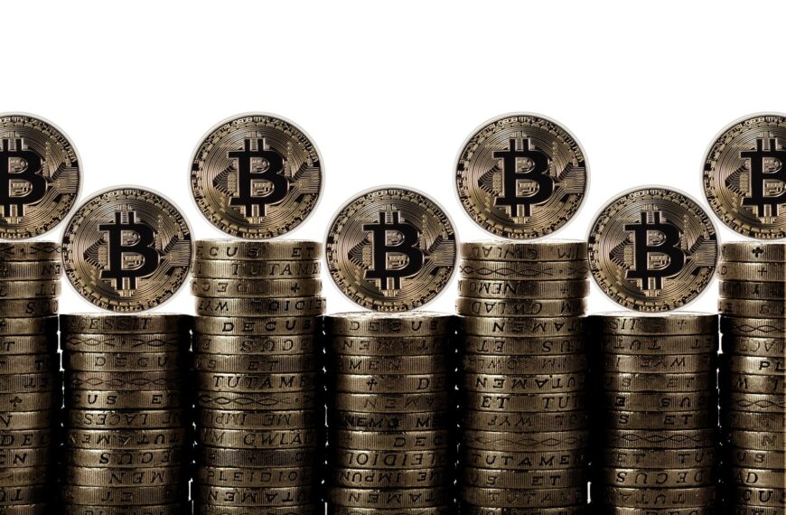 Як продати Біткоїн і одразу отримати гривні