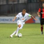 Склад суддівської команди, яка officiate матч-відповідь між Динамо та Хамрун…