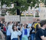 У Києві продовжуються протести проти законодавства, що стосується НАБУ і…