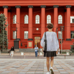 Середня вартість навчання на бакалавра