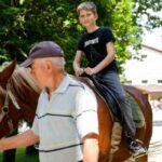 На Рівненщині діти захисників пройшли іпотерапію та відпочили на пікніку…