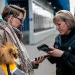 Укрзалізниця оновила правила перевезення тварин: подорожі з улюбленцями стали зручнішими
