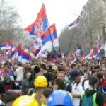 Масові протести у Сербії: відомо про десятки поранених