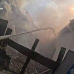 У Сарнах вогонь знищив господарську будівлю та сіно