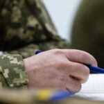 Рада дозволила військовим 18-24 років навчатись під час служби