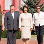 Гості П'ятого саміту перших леді та джентльменів прочитали лекції в…