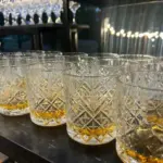 П'яний чоловік напав у барі на актора Джеймса Макевою: як…
