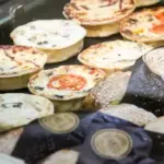 З блогерів – у кур'єри: Даня Мілохін, який виїхав з…