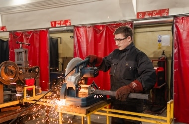 Ефективна співпраця: бізнес та освіта формують професійну освіту майбутнього.