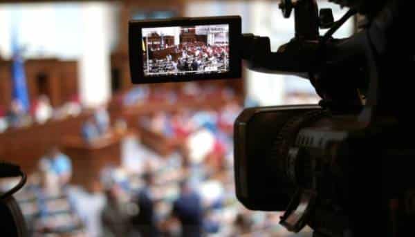 За плагіат студентів можуть відраховувати: Рада ухвалила закон про академічну доброчесність