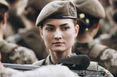 Курсантки активніше поповнюють військові навчальні заклади.