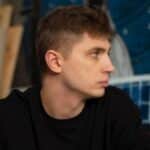 Львівський митець Михайло Скоп згенерував календар про дюжину міст…