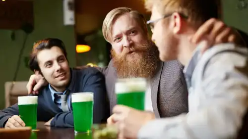 Як відрізнити справжнього інтелектуала від енергетичного вампіра за першими трьома реченнями