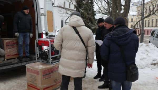 «Обігріймо Україну»: литовська допомога з оснащенням для установ культури