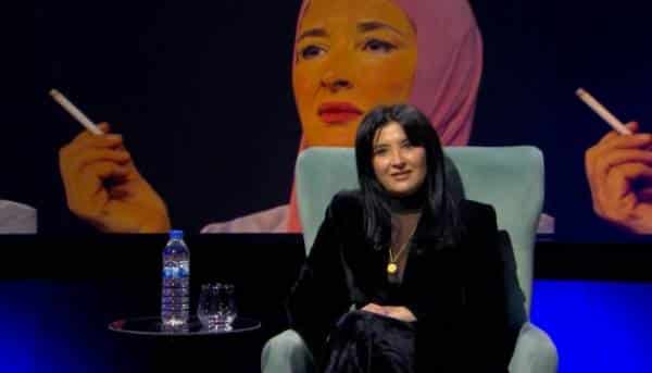 Акторка з Албанії подає до суду на владу за застосування її зовнішності…