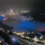 Ніагарський водоспад підсвітили синьо-жовтим кольором на знак солідарності з&hellip;