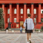 Середня ціна бакалаврської освіти.