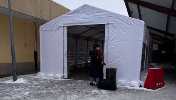 На вокзалі у Перемишлі встановили пункт обігріву