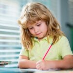 Для вчителя: добірка диктантів для третьокласників