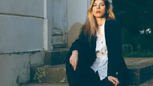 Тривожні дзвіночки, які сигналізують про те, що ваш партнер зовсім не той, з ким варто будувати спільне майбутнє