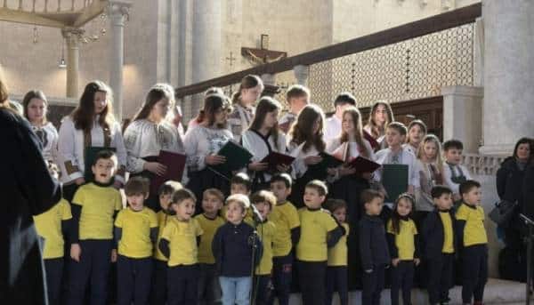 Львівський ліцейний хор виступив із концертом у соборі Сан Сабіно, Італія.