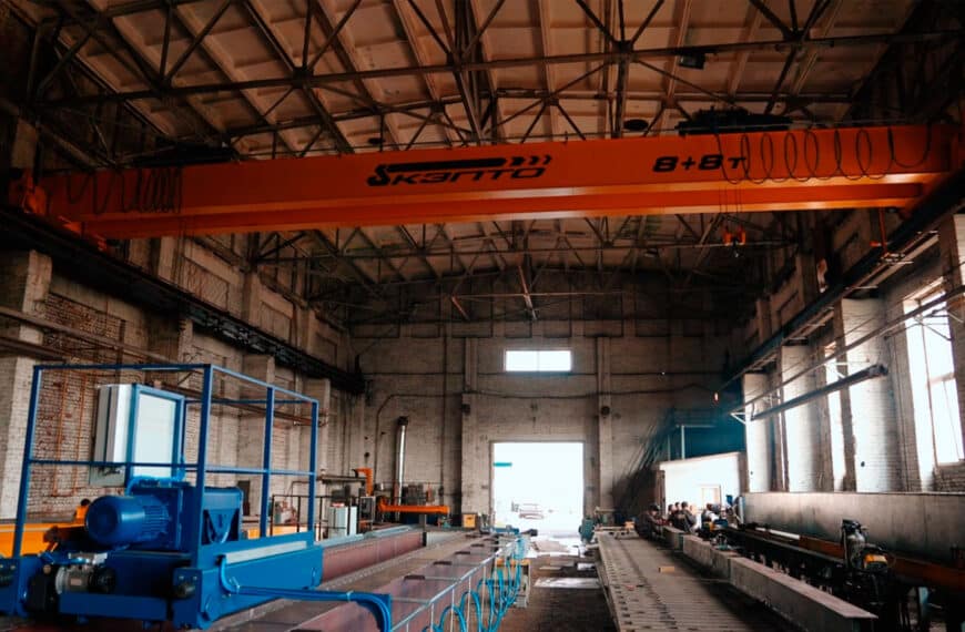 Війна - не привід зупинятись: історія релокації флагмана українського кранобудування