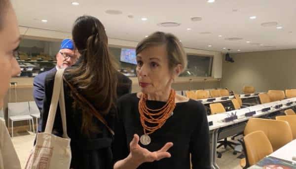 Писанка уособлює український спротив, вважає мисткиня з Нью-Йорка.