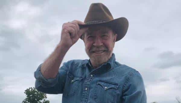 Норріса терміново доправили до лікарні на Гаваях, повідомляють медіа.