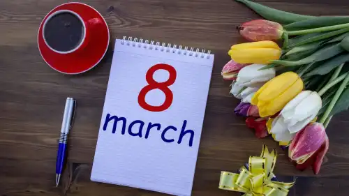 Секрети, які спростять чоловікам завдання здивувати та потішити кохану 8 Березня