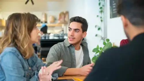 Хочете стати розумнішим? Шукайте того, хто з вами згоден