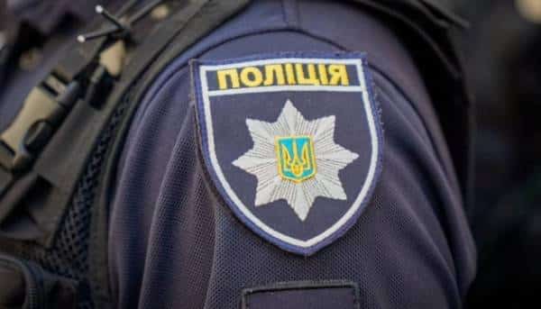 До України з Естонії екстрадували організатора схеми продажу неіснуючих авто для ЗСУ