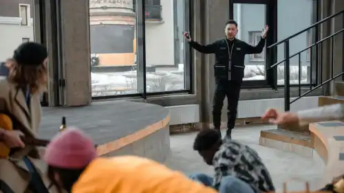 Чому найбезглуздіша річ — намагатися виправити тих, хто вважає себе подарунком долі