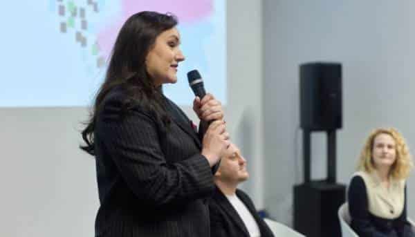 Бережна представила проєкт «Тисячовесна» кінематографістам.