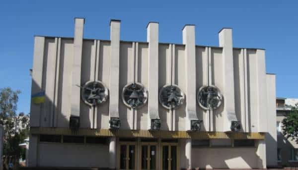 Рівненський ляльковий театр запрошує на перегляд: нова дитяча вистава для малюків з&hellip;