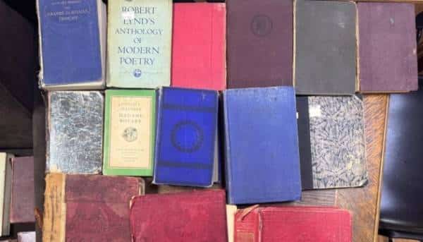 На Закарпатті прикордонники зупинили контрабанду раритетних старовинних книг до Євросоюзу.