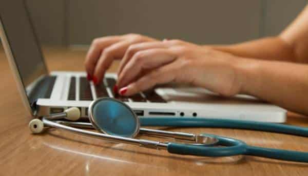 Уряд спростив участь у програмі «Скринінг здоров’я 40+»