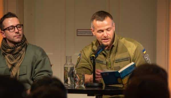 Чапаєва “Не народжені для війни” вийде китайською та корейською.