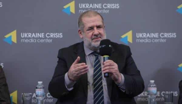 Через війну з Криму виїхало близько 50 тисяч кримських татар - Чубаров 7