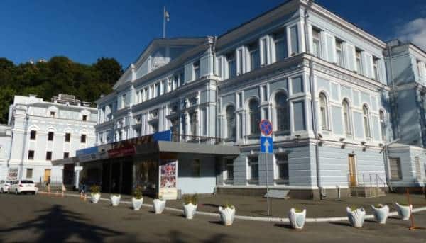 Франка покаже дебютну постановку “Там, де сідає сонце”