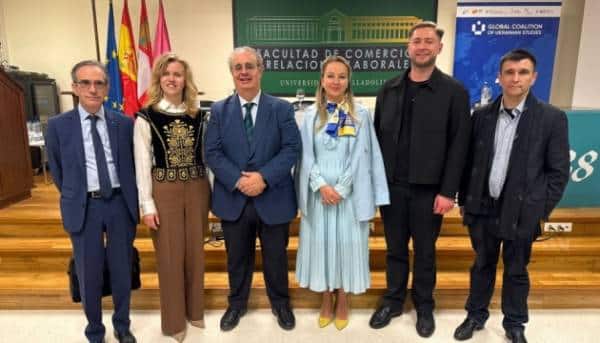 ГОЛОВНА 44 Лекції, презентації та культурні події: в Іспанії відбувся Український тиждень