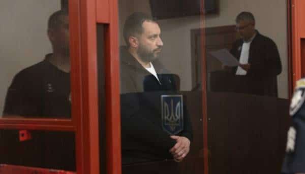 Прикриття мережі «порноофісів»: четверо підозрюваних поліцейських вийшли під заставу