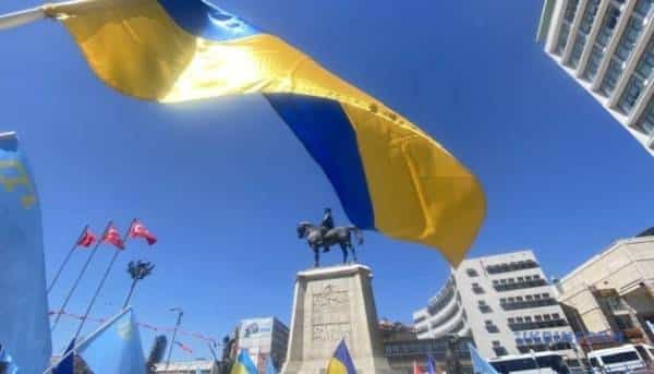 В Анкарі провели мітинг до роковин депортації кримськотатарського народу 9
