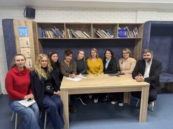 Як згуртувати колектив педагогів, що запалюють дитячі серця. 9