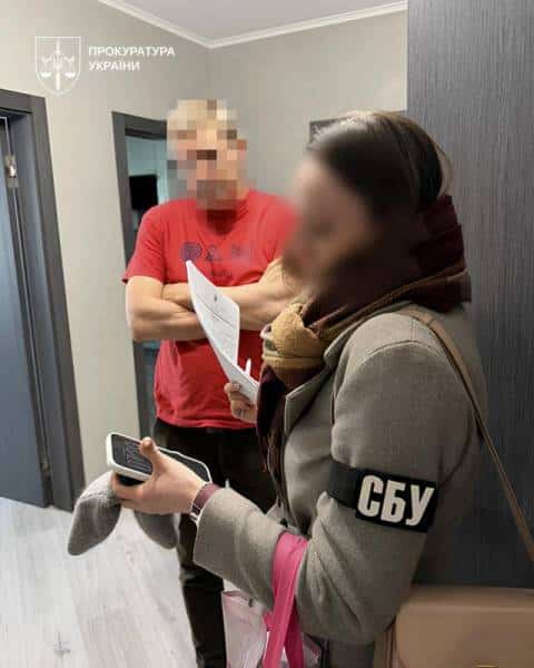 Група компаній постачала будматеріали армії РФ - отримав підозру директор, який з України керував схемою 4 Група компаній постачала будматеріали армії РФ - отримав підозру директор, який з України керував схемою 4