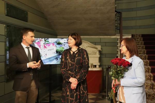 У Києві презентували експозицію «Херсон. Шовкуненко. Врятоване» 6